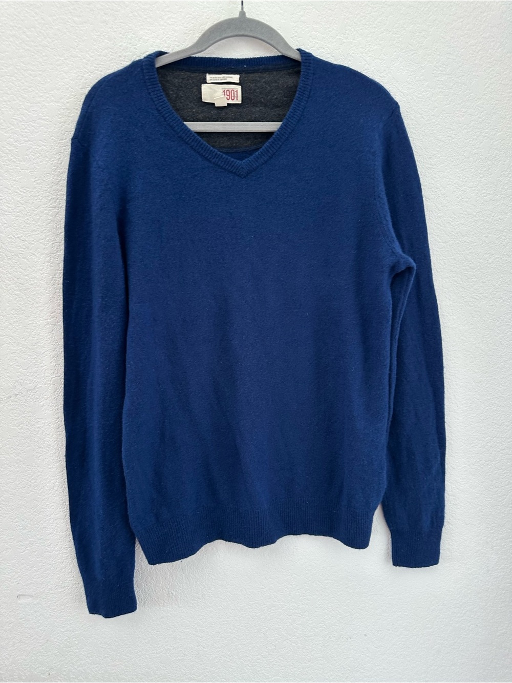 1901 Nordstrom Mens L Blue Merino Wool Cashmere Blend V-Neck Sweater Slim Fit